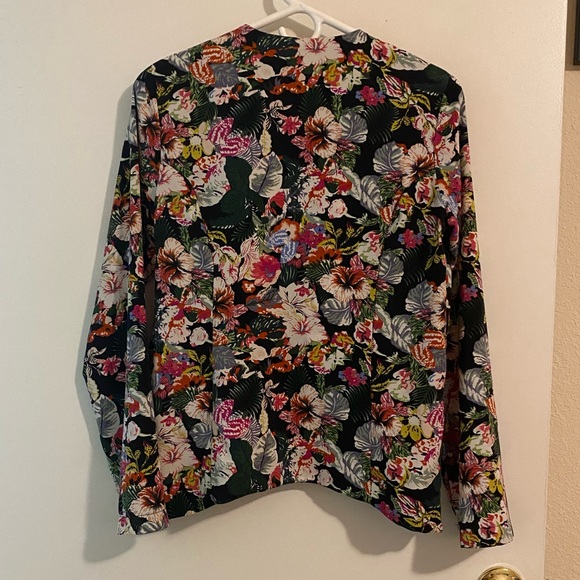 Elodie Open Blazer Jacket - Size Small - Black Floral Pattern - Picture 5 of 5